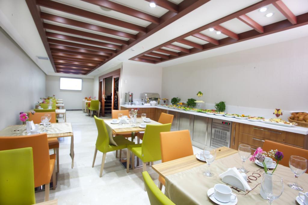 The Coach Hotel Provincia di Provincia di Istanbul Esterno foto